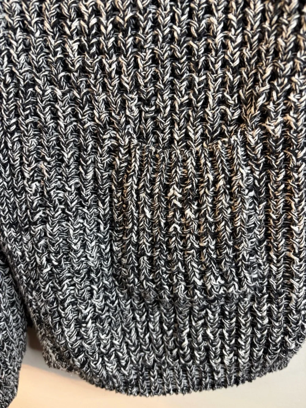 Old Navy Boys Flyaway Sweater Black Jack Size Large (10/12) EUC #44
